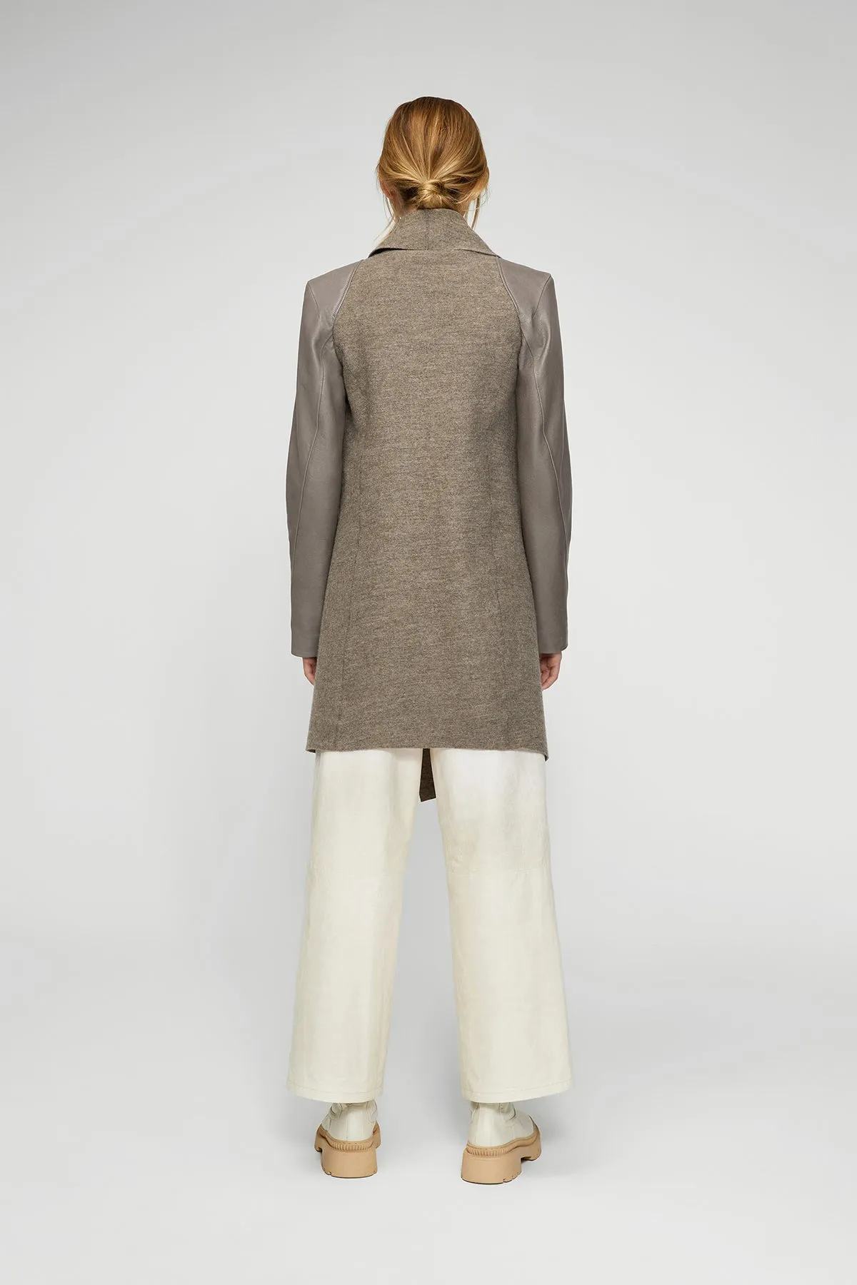 Faith - Nude Wool Coat