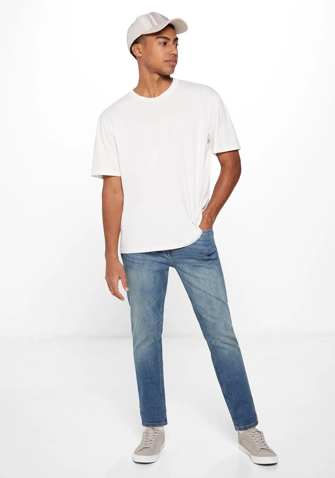 Medium-dark wash slim fit jeans - Blue