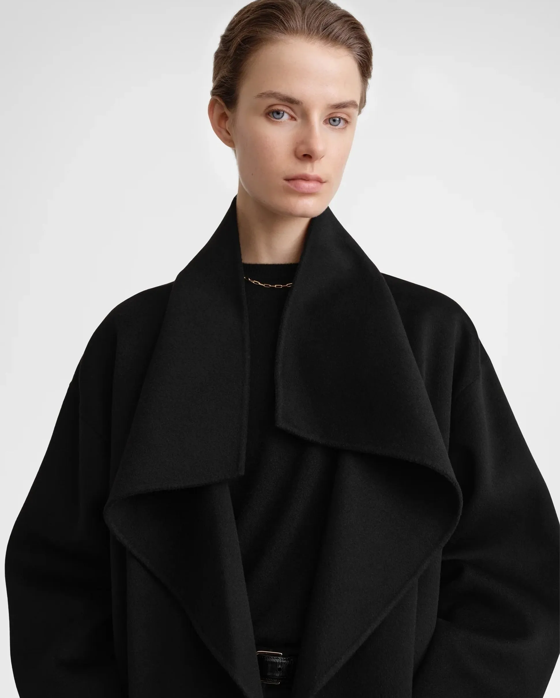 SIGNATURE WOOL CASHMERE COAT / BLACK