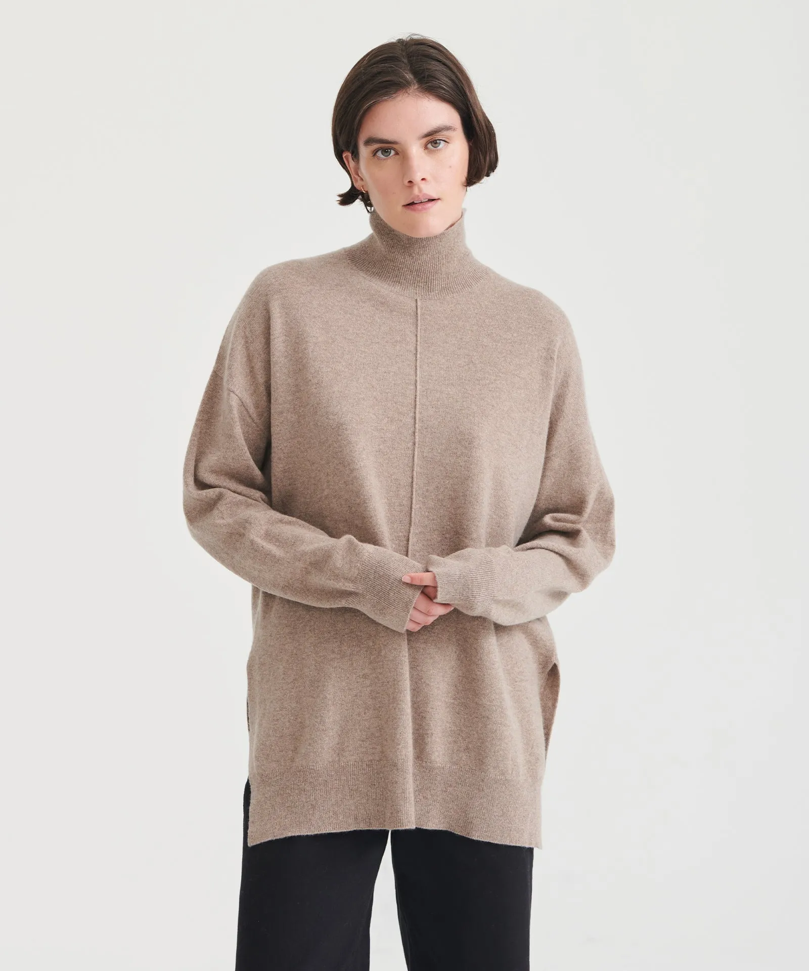 Travel Signature Cashmere Turtleneck