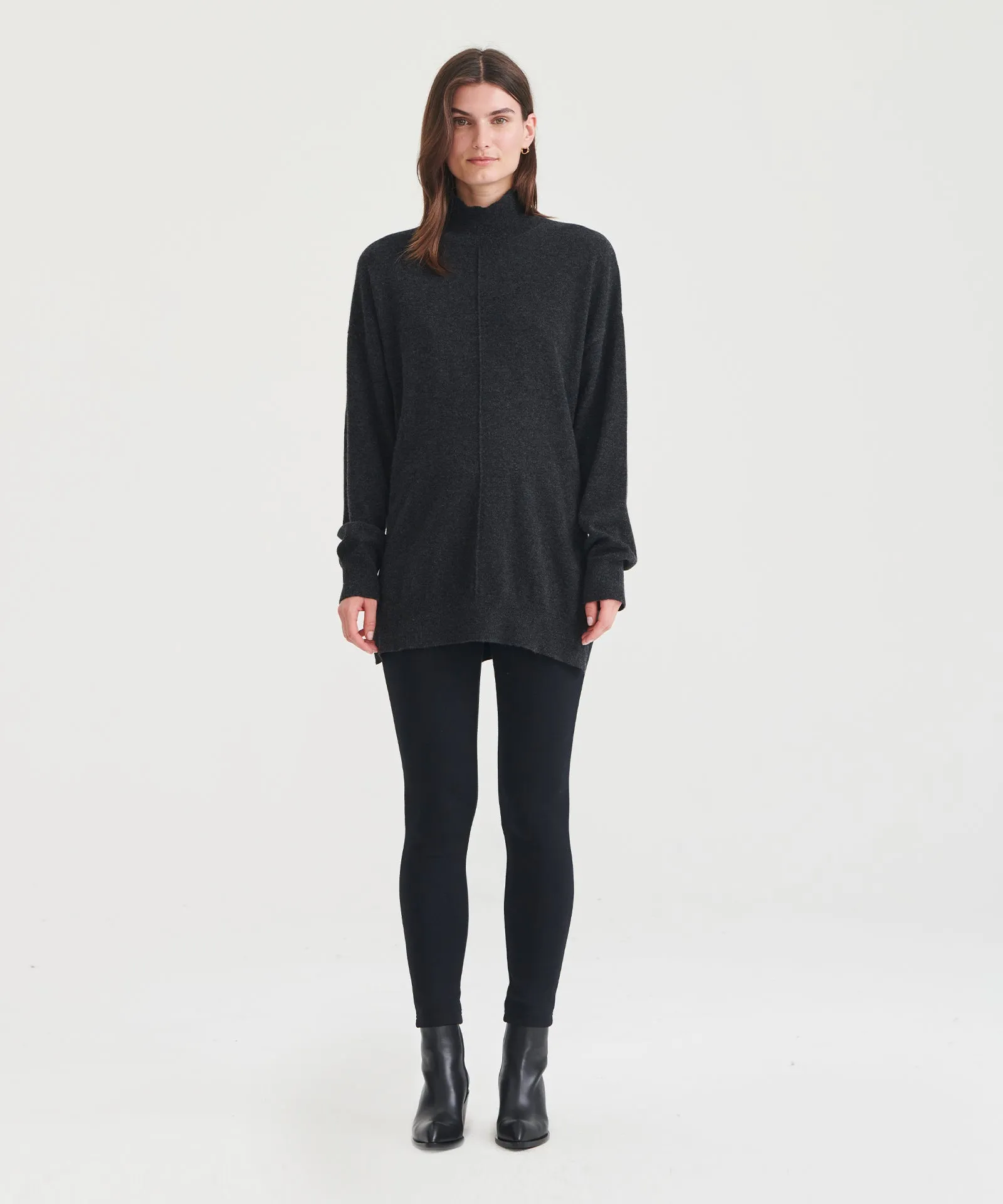 Travel Signature Cashmere Turtleneck