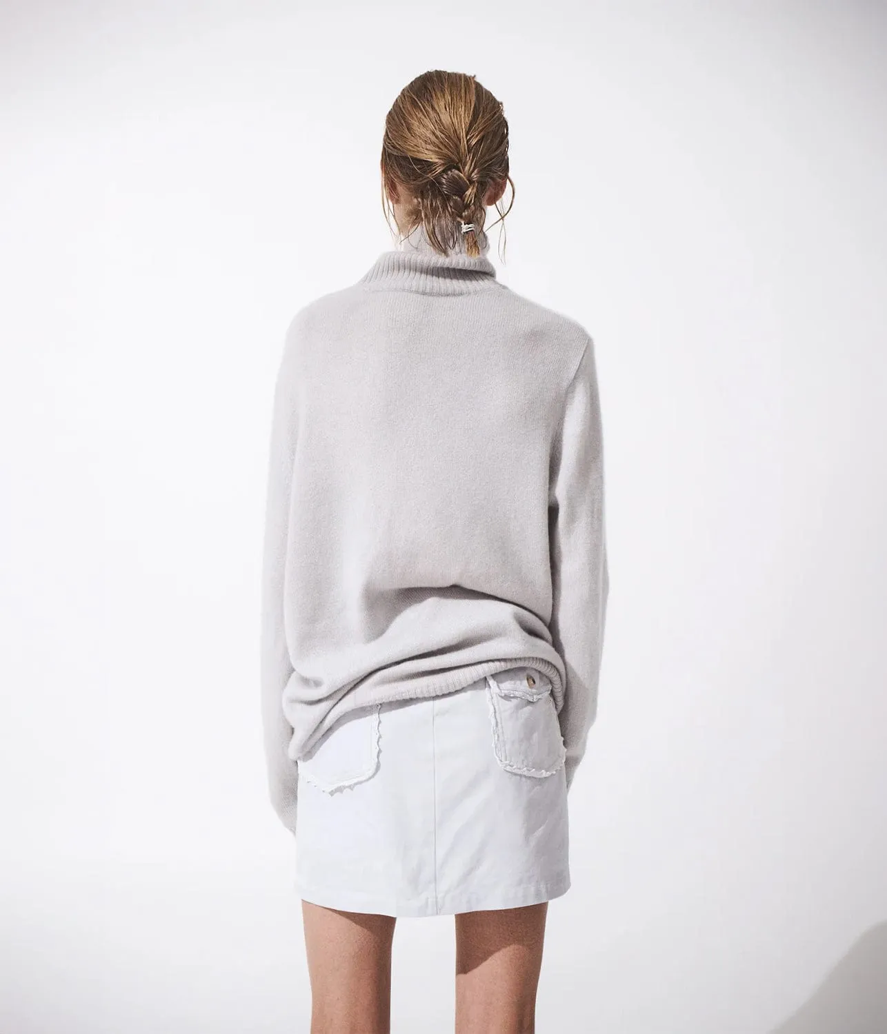 TURTLENECK JUMPER- STONE